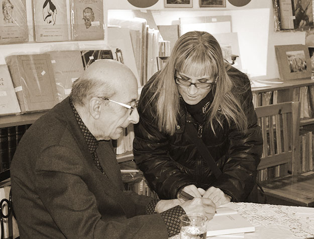 Φαρμακείο Εκστρατείας - Μάνος Ελευθερίου