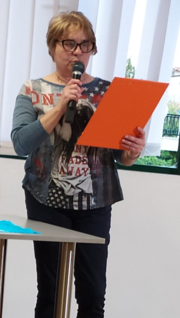 559b2627 Fadc 4327 81c7 200f8ded6d24