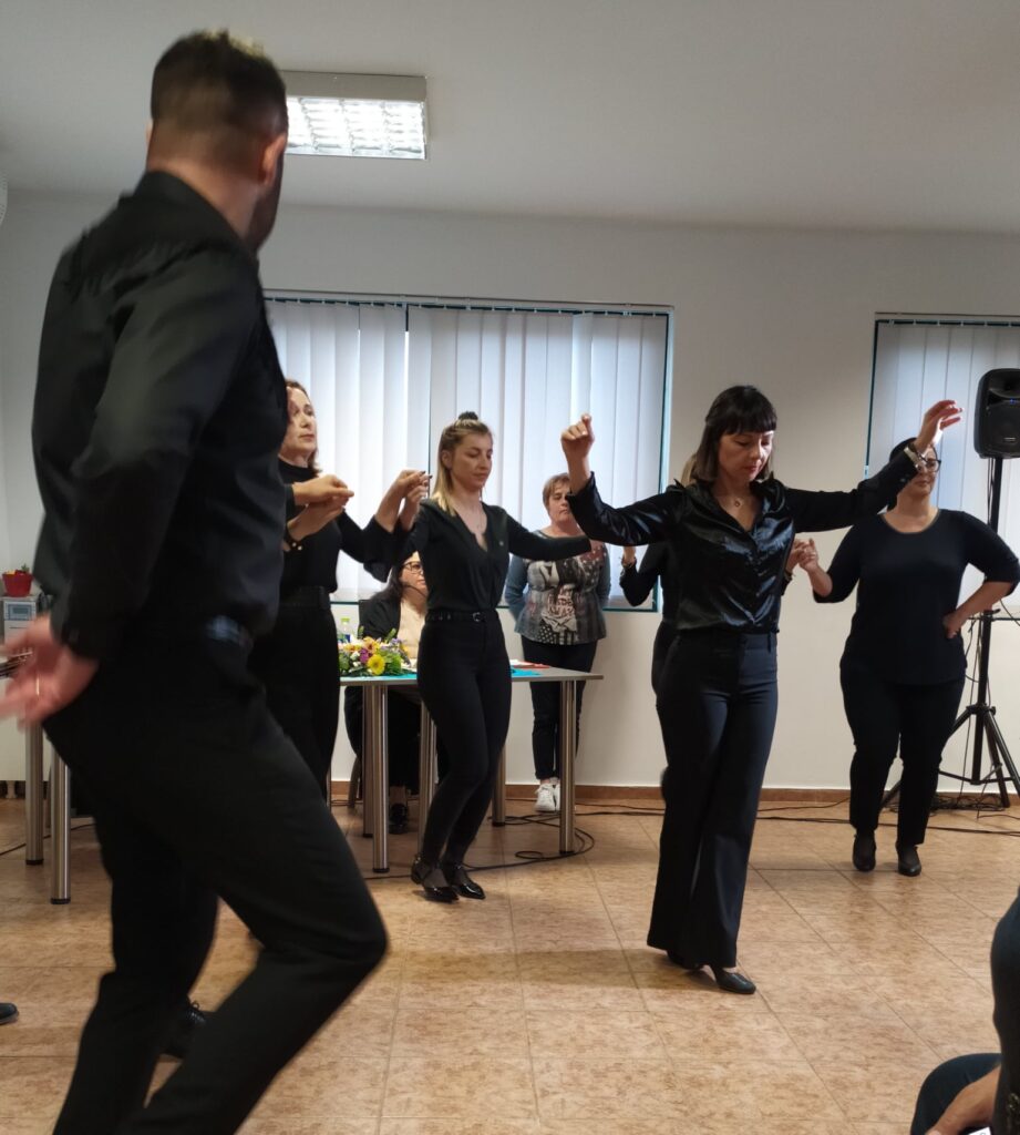 85b8b2b0 F127 4d2d B3f5 16b4a75a55b1